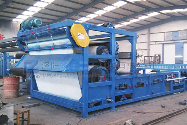 帶式污泥壓濾機環保處理污泥，洗砂場怎能不愛？