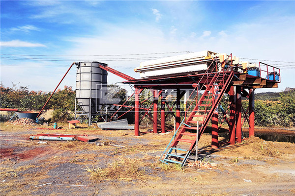 2020年來(lái)到！掙錢(qián)的洗沙尾礦板框壓濾機(jī)哪里能夠買(mǎi)到？