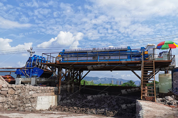 污泥壓濾機安裝前有哪些注意事項？怎樣檢查和調試