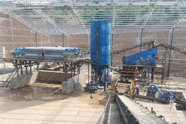 污泥壓濾機(jī)出料渾濁怎么辦？四招可以很好的解決這個(gè)問(wèn)題